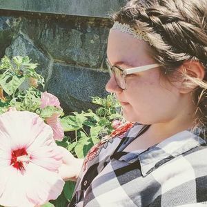 Meet your Posher, Lizzy